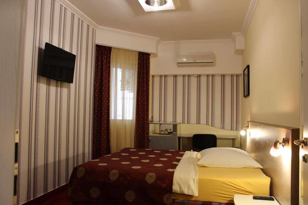 Pension Yellow Timisoara Exterior foto